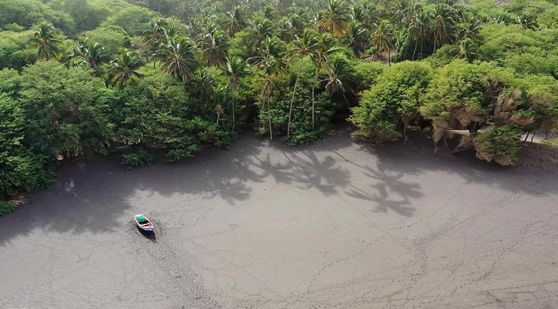 Dunas De Areia Preta Ribeira da Prata Bagian luar foto